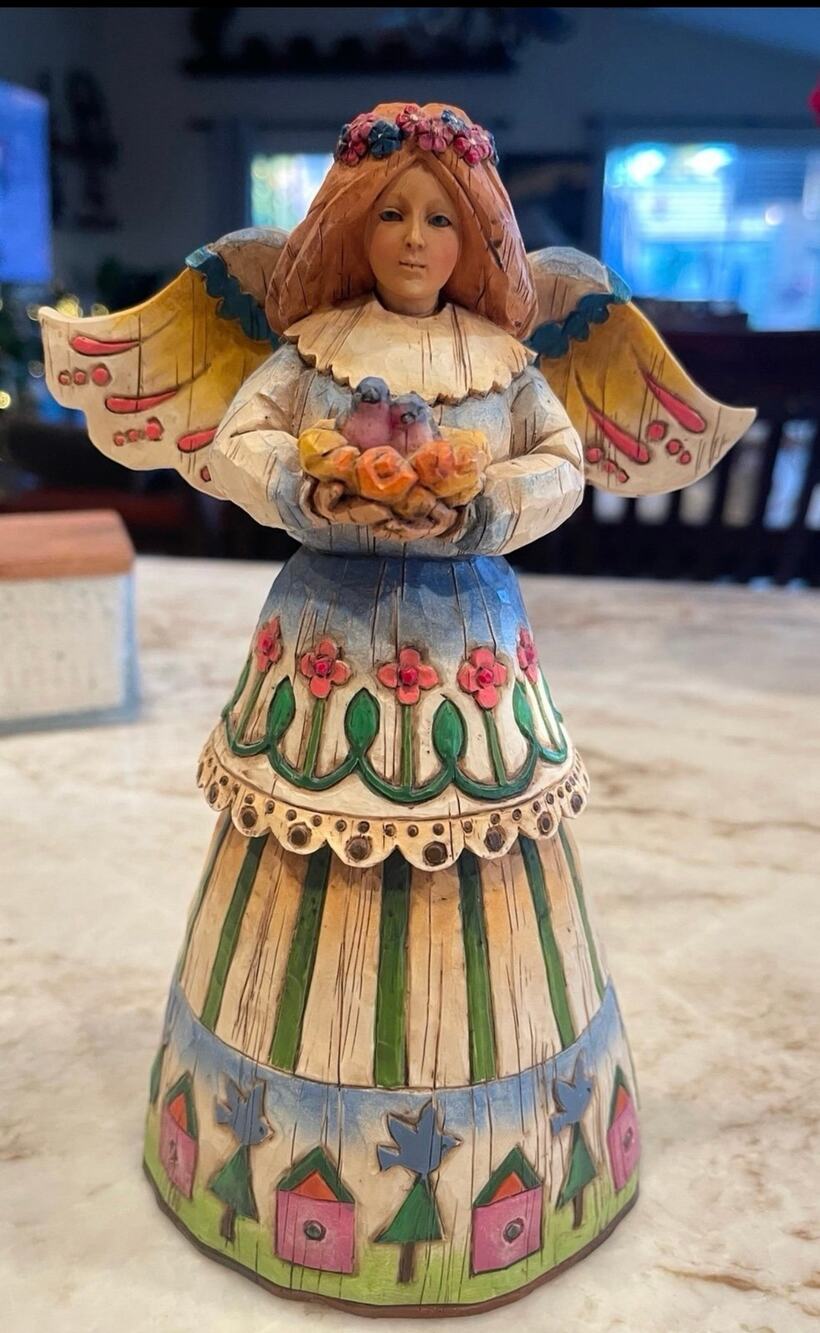 Jim Shore Heartwood Creek “Angel of Love”